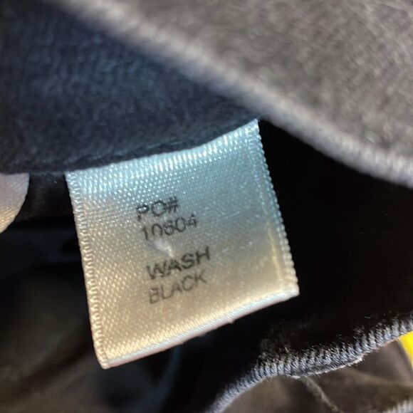 Reformation woman’s black jeans - Picture 13 of 13